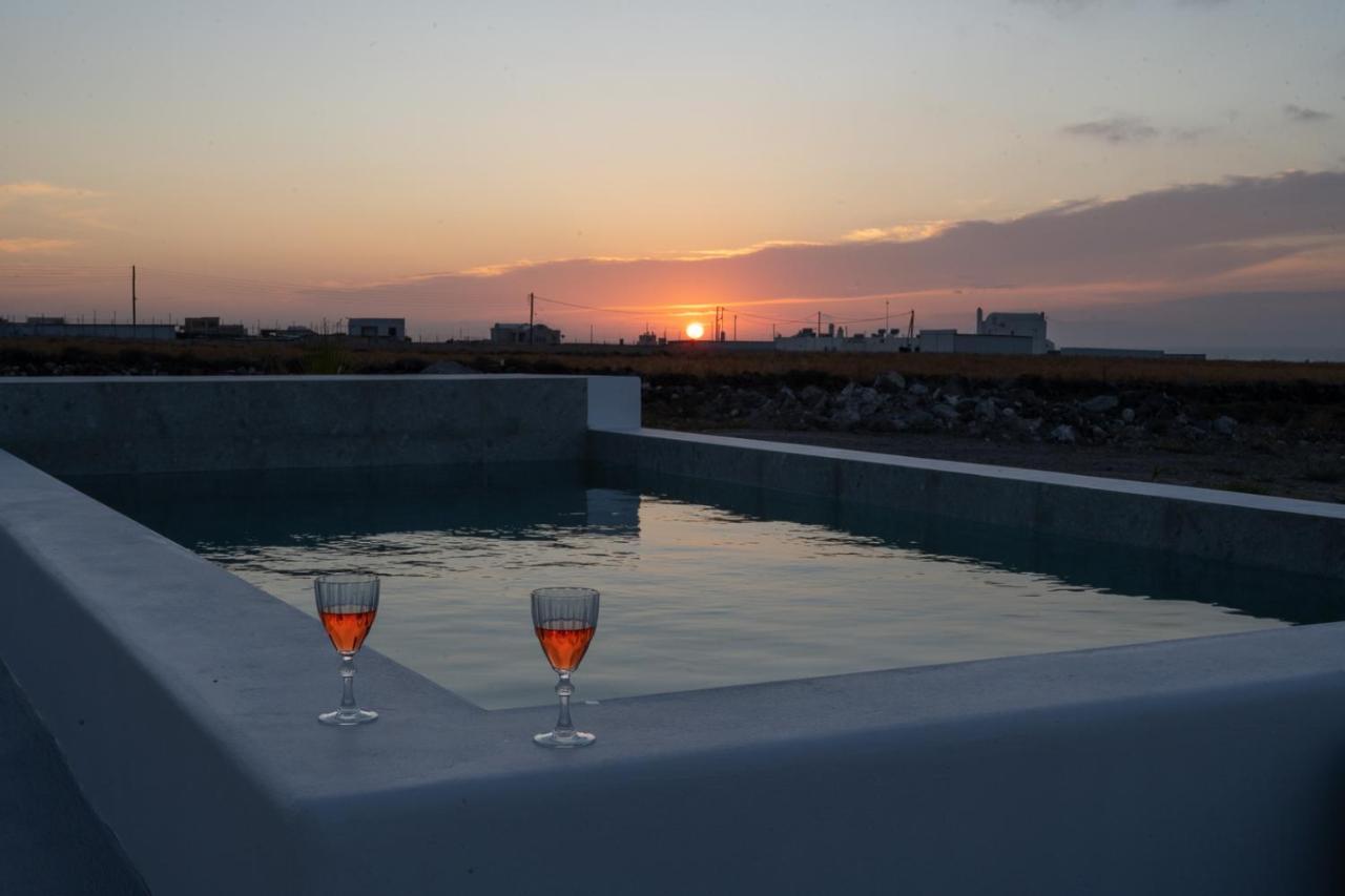 Oia Kissiri - Private Pool Villas Exterior foto